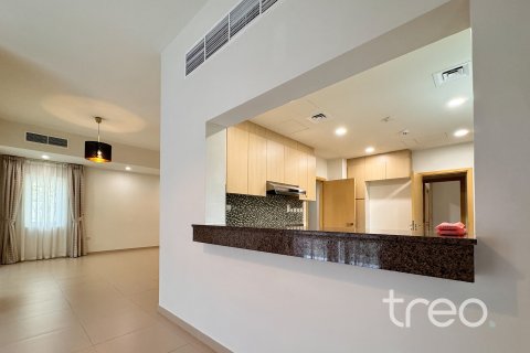 Vila u Dubai, UAE 4 spavaćih soba, 400.04 m2 Br. 733621 - fotografija 3