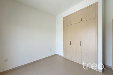 Vila u Dubai, UAE 4 spavaćih soba, 400.04 m2 Br. 733621 - fotografija 10