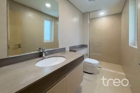 Vila u Dubai, UAE 4 spavaćih soba, 400.04 m2 Br. 733621 - fotografija 12