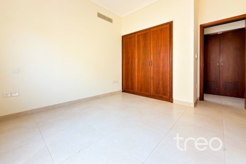 Radový dom v Arabian Ranches 2, Dubai, SAE 3 spálne, 404.96 m2 č. 733617 - Fotografia 18