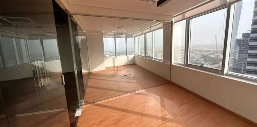 Büroraum in Dubai, VAE: 117.7 m2 Nr. 655816