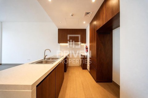 Appartement te huur in Jumeirah, Dubai, VAE 2 slaapkamers, 112.51 vr.m., nr 754273 - foto 10