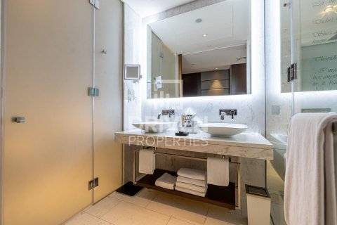 Apartment in Business Bay, Dubai, UAE 1 room, 45 sq.m. № 602348 - photo 13