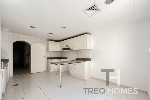 Řadový dům v The Springs, Dubai, SAE 3 ložnice, 250 m² Č.: 595589 - fotografie 5