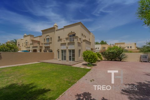Villa in affitto a The Springs, Dubai, EAU 3 camere da letto, 209 mq. № 595588 - foto 2