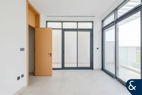 Jumeirah Golf Estates、Dubai、UAE にあるヴィラの賃貸物件 3ベッドルーム、178 m2、No668456 - 写真 4