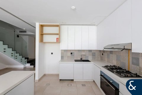 Jumeirah Golf Estates、Dubai、UAE にあるヴィラの賃貸物件 3ベッドルーム、178 m2、No668456 - 写真 6