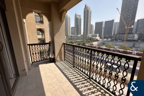Lägenhet uthyres i Old Town, Dubai, UAE 1 sovrum, 72 kvm Nr. 668580 - fotografi 9