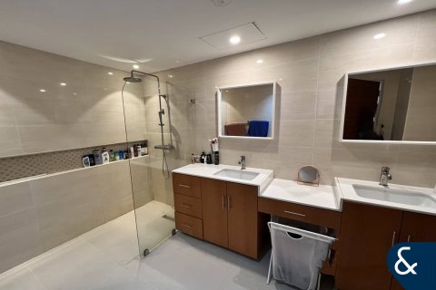 Willa do wynajęcia w Jumeirah Village Circle, Dubai, ZEA 4 sypialnie, 161 mkw., nr 668457 - zdjęcie 9