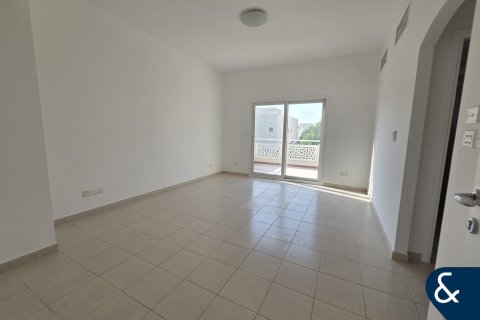 Vilă de închiriat în Meadows, Dubai, EAU 3 dormitoare, 56 mp. №668581 - poză 10