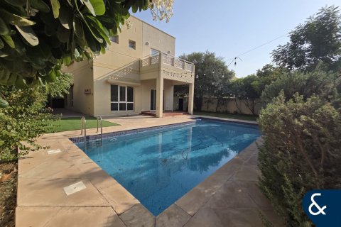 Vilă de închiriat în Meadows, Dubai, EAU 3 dormitoare, 56 mp. №668581 - poză 6