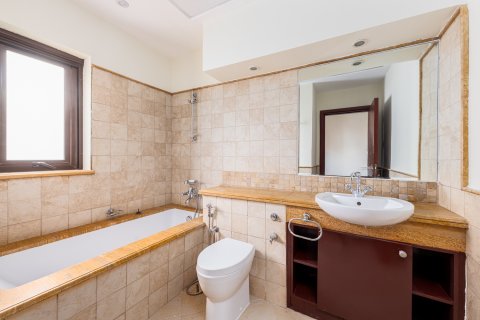 Üürile anda villa asukohaga The Villa, Dubai, AÜE: 5 magamistoaga, 1221.21 m² Nr 757483 - pilt 23