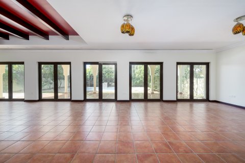 Üürile anda villa asukohaga The Villa, Dubai, AÜE: 5 magamistoaga, 1221.21 m² Nr 757483 - pilt 24