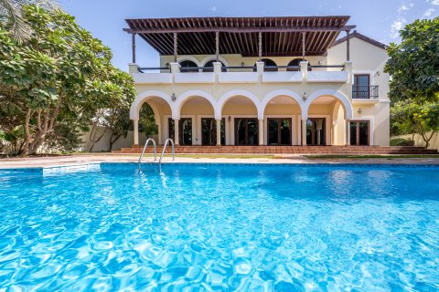 The Villa、Dubai、UAEにあるヴィラ 5ベッドルーム、1221.21 m2 No757483