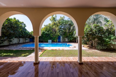 Üürile anda villa asukohaga The Villa, Dubai, AÜE: 5 magamistoaga, 1221.21 m² Nr 757483 - pilt 16