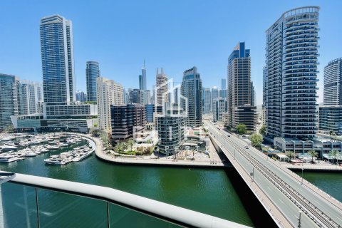 Huoneisto Dubai Marina, Dubai, Arabiemiraatit 3 makuuhuonetta, 120 m2 № 757702