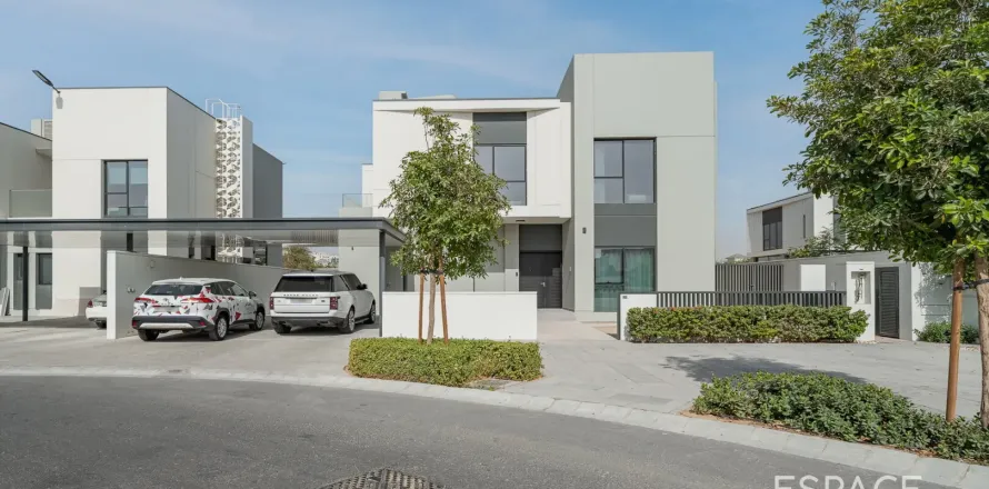 Willa w Al Furjan, Dubai, ZEA 4 sypialnie, 404 mkw. nr 649797