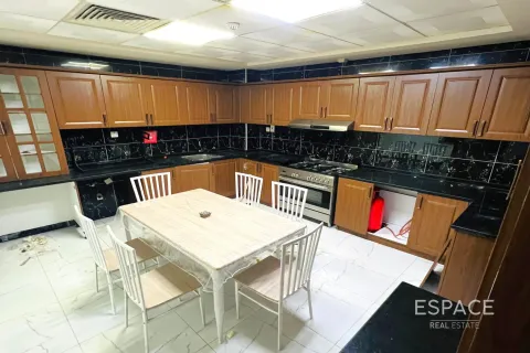 Stadthaus zum Verkauf in Al Furjan, Dubai, VAE 3 Schlafzimmer, 265 m2 Nr. 649815 - Foto 5