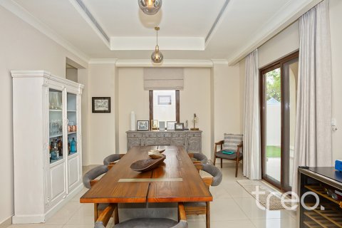 Vilë në Arabian Ranches 2, Dubai, Emiratet e Bashkuara Arabe 4 dhoma gjumi, 400.32 m2. № 753634 - Foto 10
