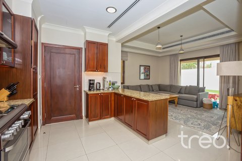 Vilë në Arabian Ranches 2, Dubai, Emiratet e Bashkuara Arabe 4 dhoma gjumi, 400.32 m2. № 753634 - Foto 11