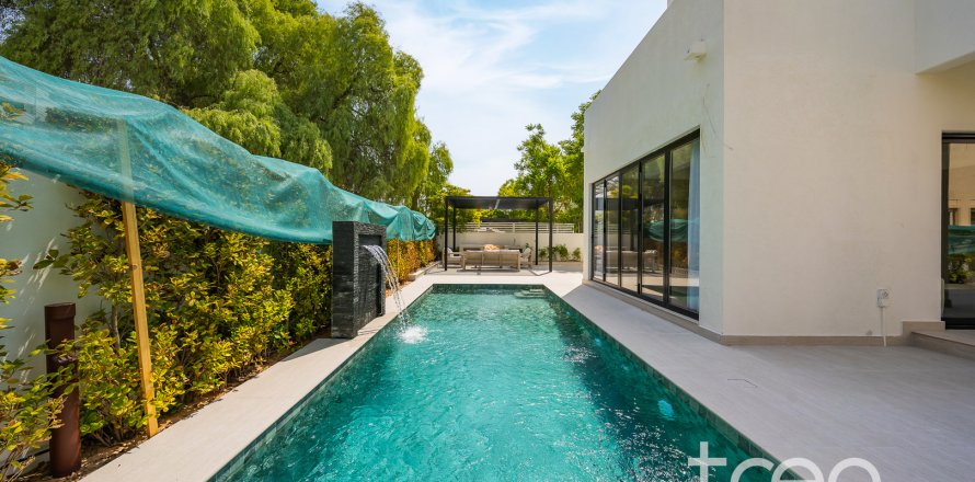 Vila v Arabian Ranches, Dubai, SAE 4 spálne, 348.39 m2 č. 753629