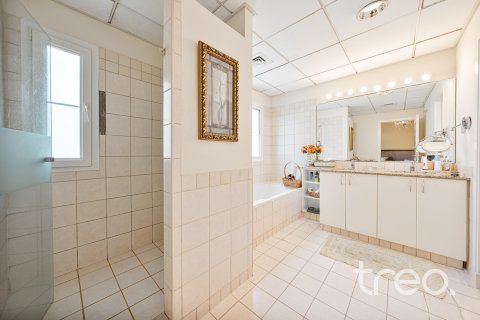 Vila u gradu Meadows, Dubai, UAE 4 spavaće sobe, 352.2 m2 Br. 753631 - Slika 17