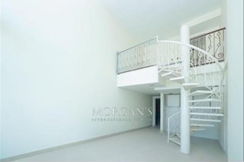 Dvoupatrový byt v Jumeirah Lake Towers, Dubai, SAE 1 ložnice, 65 m² Č.: 538641 - fotografie 27