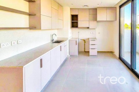 Зняти в оренду таунхаус в Arabian Ranches 3, Дубай, ОАЕ 3 спальні, 205.41м2, № 758908 - фото 3