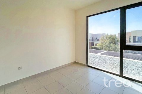 Townhouse in Dubai South (Dubai World Central), Dubai, UAE 3 bedrooms, 180.79 sq.m. № 758913 - photo 8