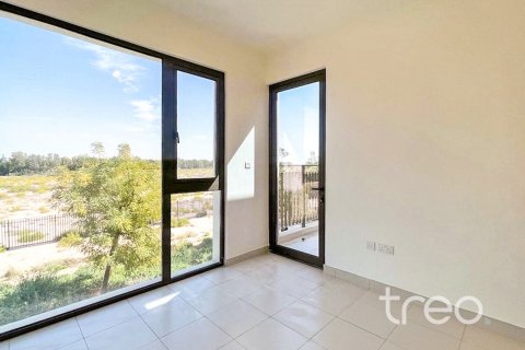 Townhouse in Dubai South (Dubai World Central), Dubai, UAE 3 bedrooms, 180.79 sq.m. № 758913 - photo 5