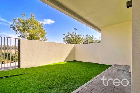 Townhouse in Dubai South (Dubai World Central), Dubai, UAE 3 bedrooms, 180.79 sq.m. № 758913 - photo 11