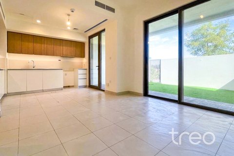 Townhouse in Dubai South (Dubai World Central), Dubai, UAE 3 bedrooms, 180.79 sq.m. № 758913 - photo 2