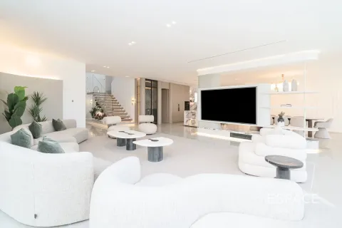 וילה להשכרה ב Palm Jumeirah, Dubai, איחוד האמירויות  4 חדרי שינה, 483 מ"ר, מספר 650050 - תמונה 4