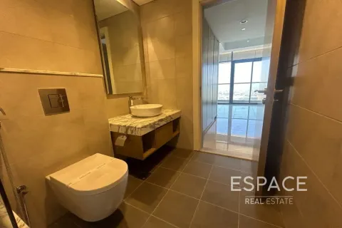 Apartment in Business Bay, Dubai, UAE 2 bedrooms, 89 sq.m. № 650051 - photo 11