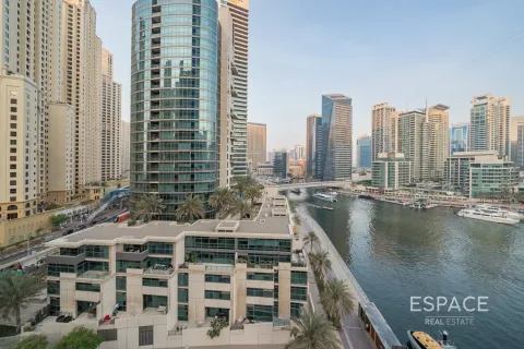 Dubai Marina, UAE의 임대용 아파트 침실 3개, 195제곱미터 번호 650048 - 사진 19