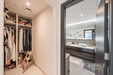 Dubai Marina, UAE의 임대용 아파트 침실 3개, 195제곱미터 번호 650048 - 사진 15