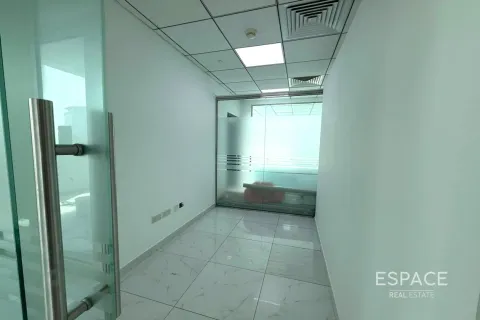 Üürile anda kontor asukohaga Business Bay, Dubai, AÜE: 177 m² Nr 650047 - pilt 2