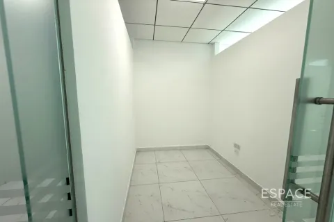 Üürile anda kontor asukohaga Business Bay, Dubai, AÜE: 177 m² Nr 650047 - pilt 6