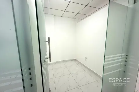 Üürile anda kontor asukohaga Business Bay, Dubai, AÜE: 177 m² Nr 650047 - pilt 12