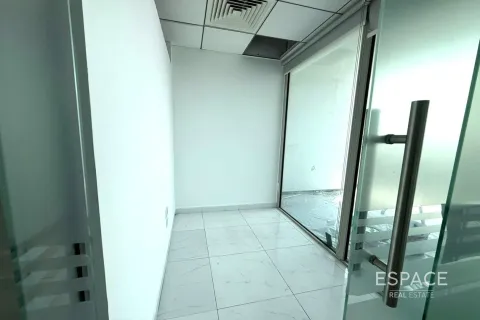 Üürile anda kontor asukohaga Business Bay, Dubai, AÜE: 177 m² Nr 650047 - pilt 9