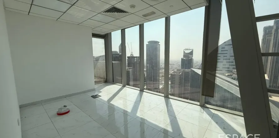 Kontor asukohaga Business Bay, Dubai, AÜE: 177 m² Nr 650047