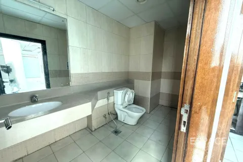 Üürile anda kontor asukohaga Business Bay, Dubai, AÜE: 177 m² Nr 650047 - pilt 13