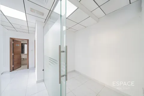 Офис Бизнес-Бэй, Дубай, БАӘ-да 177 м² № 650047 - фото 4