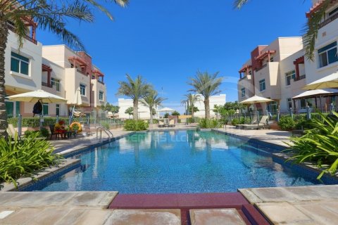 Apartamento en venta en Al Ghadeer, Abu Dhabi, EAU 2 dormitorios, 98.3 m2 № 731103 - foto 11