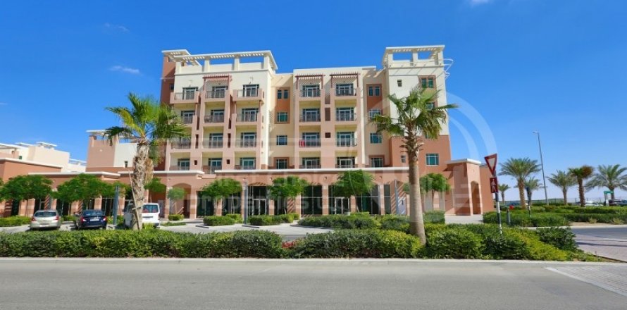 Apartamento en Al Ghadeer, Abu Dhabi, EAU 2 dormitorios, 98.3 m² № 731103