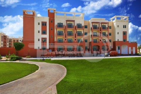 Apartamento en venta en Al Ghadeer, Abu Dhabi, EAU 2 dormitorios, 98.3 m2 № 731103 - foto 4