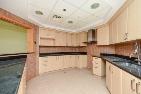 Apartment sa Palm Jumeirah, Dubai, UAE 3 silid-tulugan, 206 sq.m. № 739676 - larawan 14