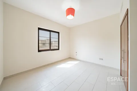 Villa te koop in Arabian Ranches 2, Dubai, VAE 3 slaapkamers, 292 vr.m., nr 649459 - foto 11
