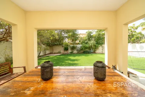 Βίλα σε Jumeirah Park, Dubai, ΗΑΕ 3 υπνοδωμάτια, 328 τ.μ. Αρ. 649461 - φωτογραφία 8