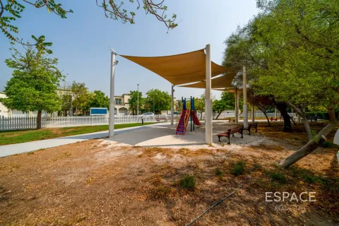 Βίλα σε Jumeirah Park, Dubai, ΗΑΕ 3 υπνοδωμάτια, 328 τ.μ. Αρ. 649461 - φωτογραφία 20